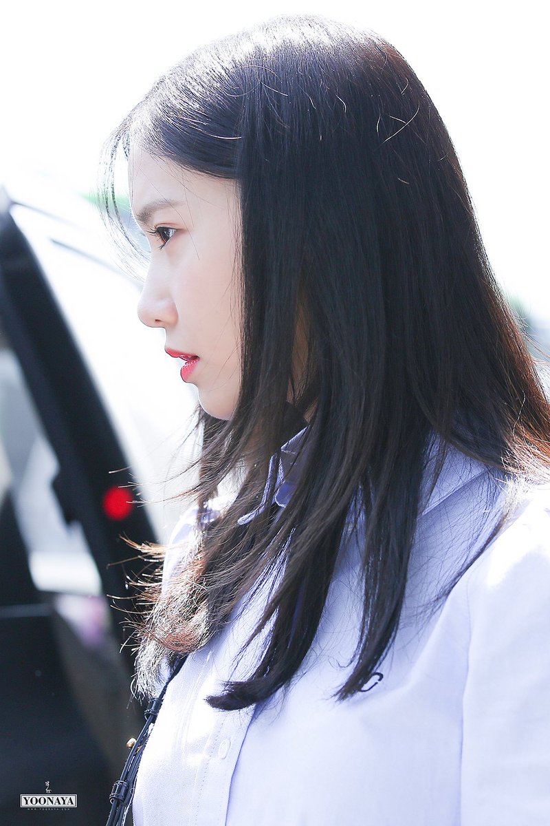 YOONAYAcom's tweet photo. 【UPDATE】170424 GIMPO Yoona 5P https://t.co/qu3XT9jMl6 #yoonaya #임윤아 #윤아 https://t.co/JlHU1hcMjg