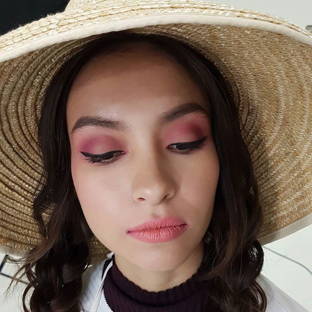 Jessica for Meg Magazine x BYS Makeup
Pretty Adventurous 💚

#MakeupbyHannaPechon #beauty #travelmakeup #bysmakeup ift.tt/2p8BkYh