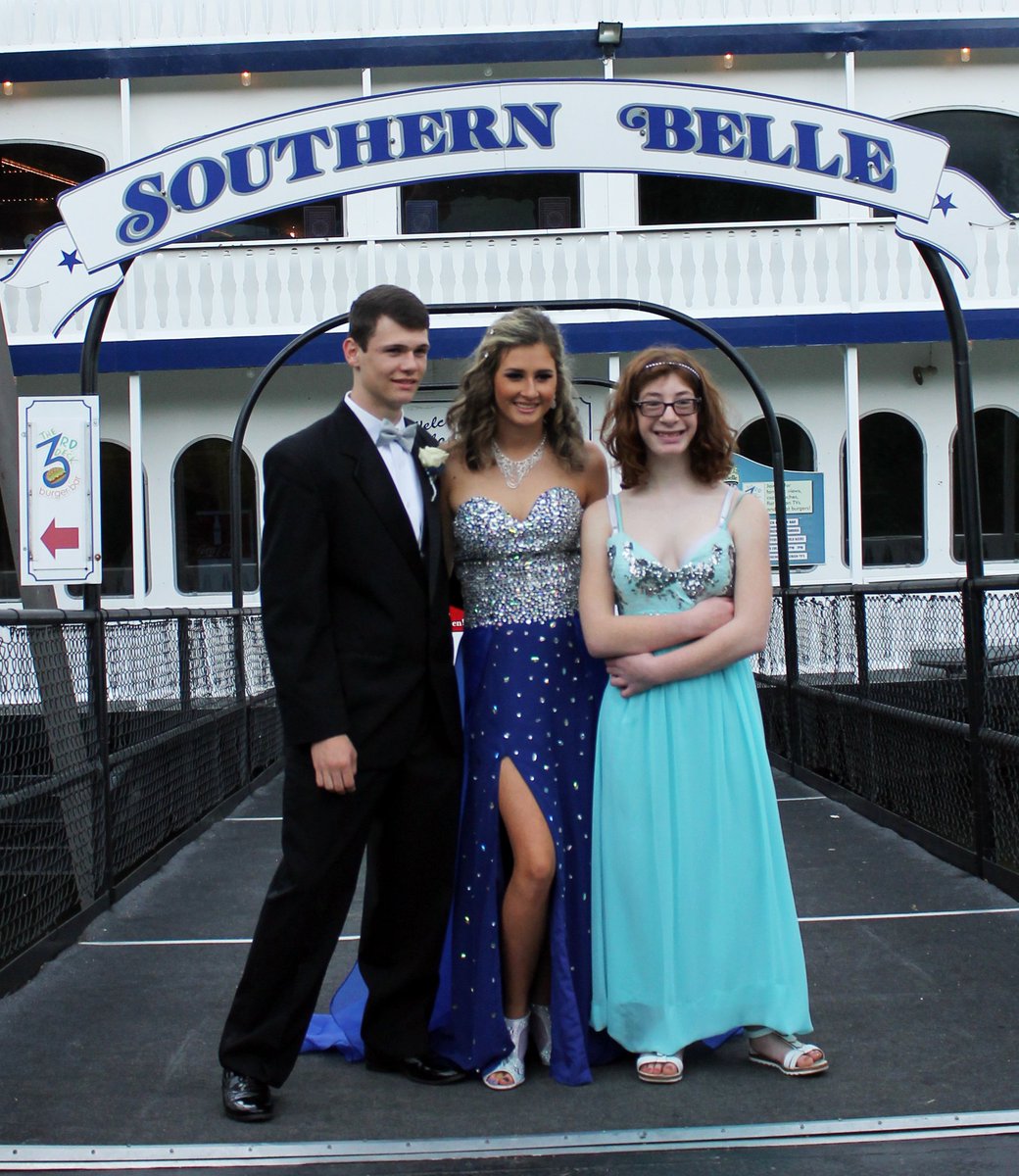 bachman_academy's tweet image. Prom 2017 was a success! #BachmanAcademy #Prom2017