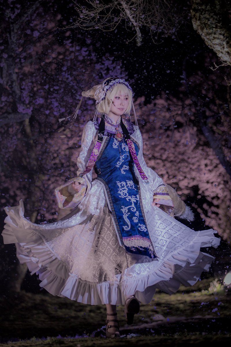 京ささら 白い吹雪の中 集める春度 東方妖々夢 八雲藍 Photo キイロイトリ コスプレ桜祭り 京ささら 白い吹雪の中 集める春度 東方妖々夢 八雲藍 Photo キイロイトリ コスプレ桜祭り