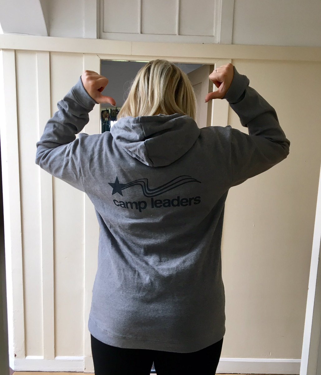 Elliee_hope's tweet photo. Working the @CampLeaders hoody at uni today. #Camp #CampChi #Campleaders https://t.co/Z4L3mYfwUg