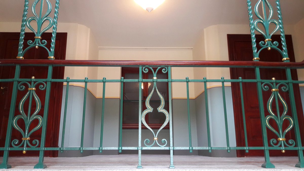 AIP_Potsdam's tweet photo. Glimpses behind the scenes of the maintenance works the #GreatRefractor is currently undergoing. #Potsdam #newlypainted #staircase https://t.co/v4Qo4XKNET