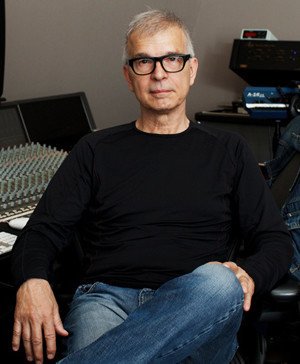 Happy Birthday today to Tony Visconti.
producer, musician, genius, legend. 