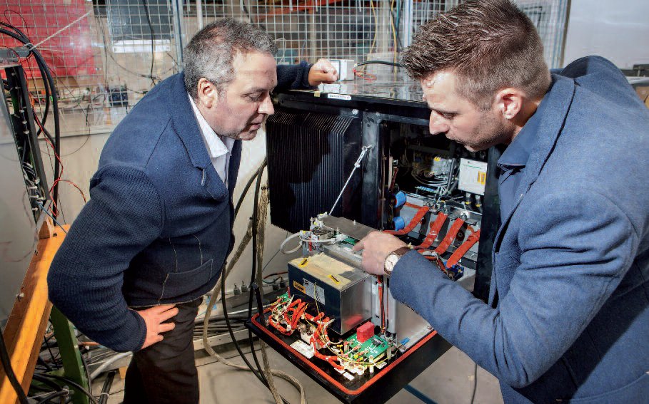 In de laatste editie van Link Magazine staat een mooi artikel over de samenwerking tussen ITEQ en @strukton iteq.nl/wp-content/upl…