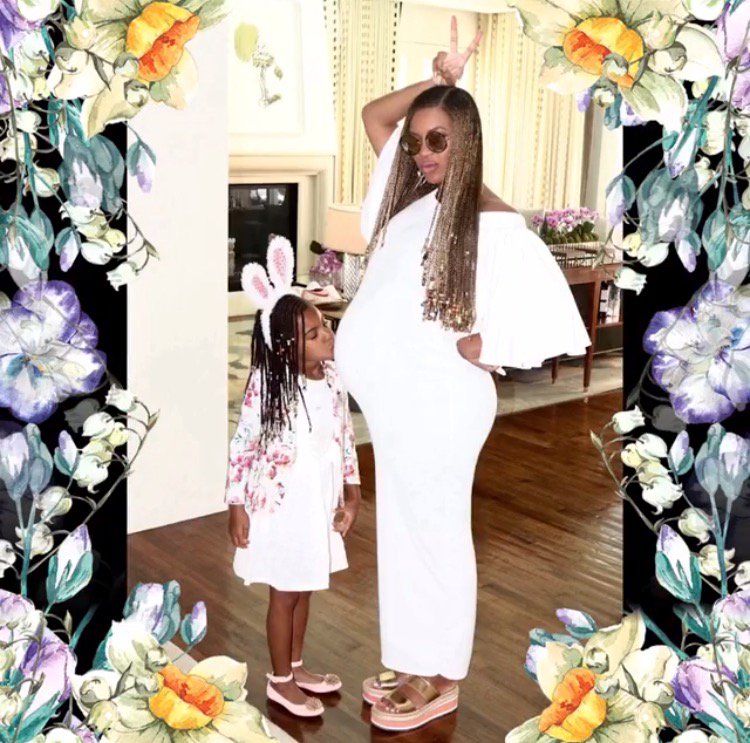 BlackBeautyMag's tweet photo. Like Mother, like daughter. How adorable are these snaps of Beyonce & her mini me Blue sporting beaded braids. #Twinning #EasterSlay https://t.co/nE6yZstaPm