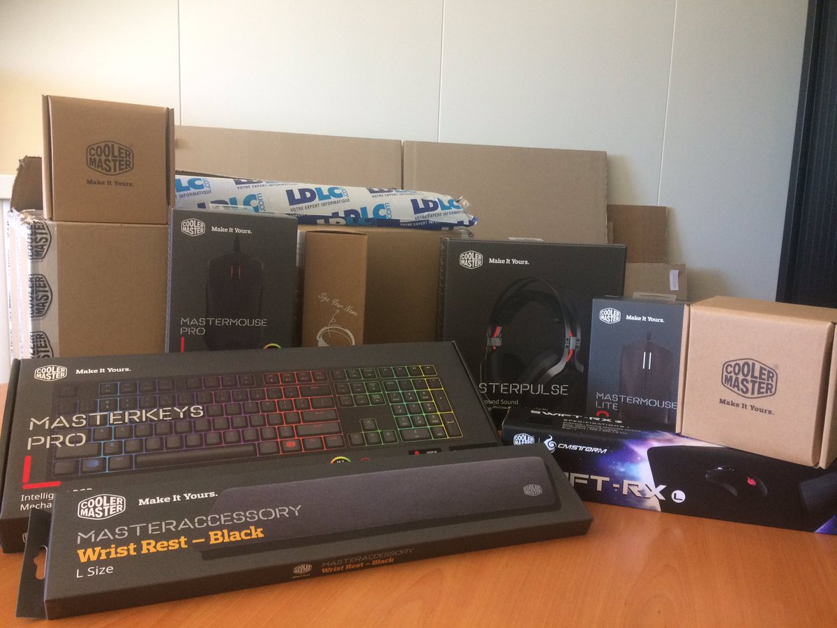 stef_alias's tweet photo. Merci!!!! @coolermasterfr reste plus qu'à tester #retourd'experience @LDLC https://t.co/tjoEQw2pPu