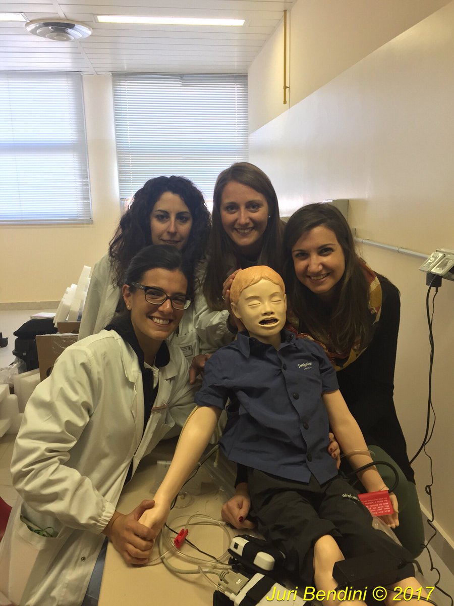 PecoraNera1's tweet image. Win keeps saying &quot;incorrect password&quot;?
Who cares, when you&apos;ve the right &quot;image&quot; available 👍
#SimJunior #LLEAP