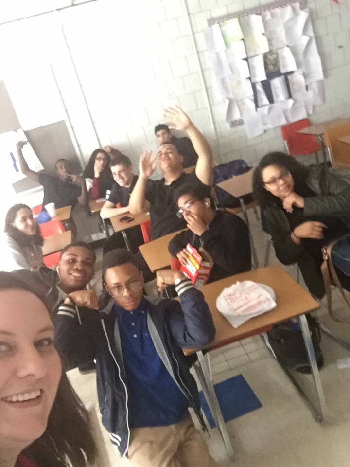 MsKahoe's tweet photo. Love working with my students! #Huskies  #neagappreciation https://t.co/SG0jHk54rw