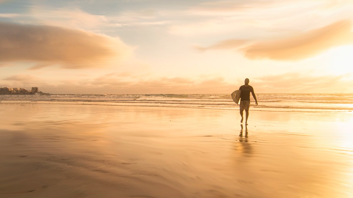 Après-sea sunsets. Perfect.
#postsurf #sunset #skybar
