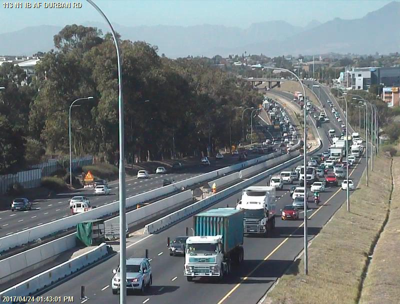 CapeTownFreeway's tweet image. Update: Roadworks: N1 Inbound at Durban Road, right lane closed, expect delays #Savewater