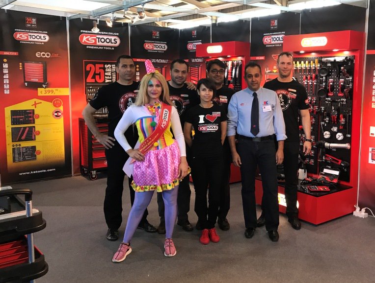 Das KS TOOLS Team bei der AUTOFIX in Zypern.
The KS TOOLS team at the AUTOFIX exhibition in Cyprus.
#kstools #Zypern #cyprus #autofix