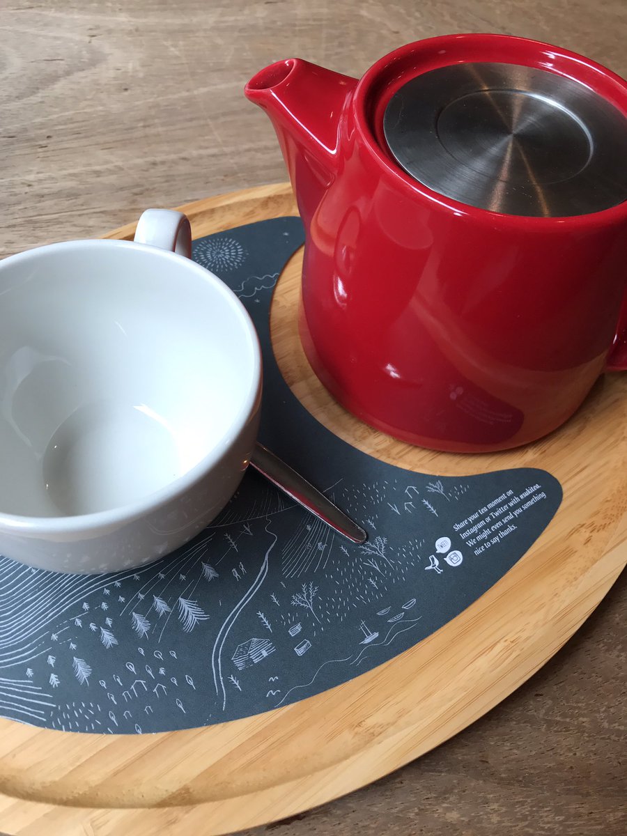 SuperKak's tweet photo. @SukiTea - nice to see you in Clements! https://t.co/o8KZ1yWVNm