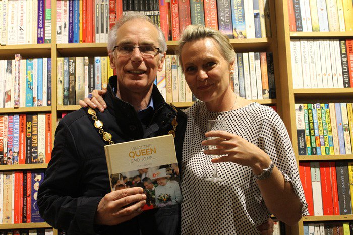 What the #Queen Said to Me... Book Published - Happy 91st Birthday <a href="/TheBellBookshop/">Bell Bookshop</a>… henleyherald.com/2017/04/24/que…