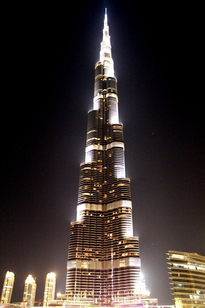 Бурч халифа. Бурдж-Халифа Дубай. 125 Этаж Бурдж Халифа. Дубай Бурдж Халифа ночью. Burj Park Дубай.
