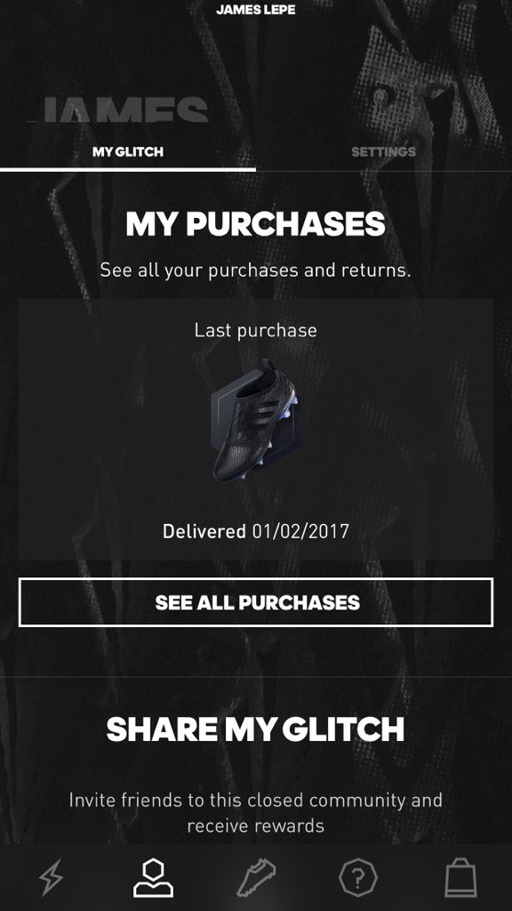 JamesLep_Drizzy's tweet image. Message me  for a chance to get a #Glitch17 code @adidasUK @adidasfootball #Glitchcode #Glitch16 #Neverfollow #Adidas ⚡️⚡️