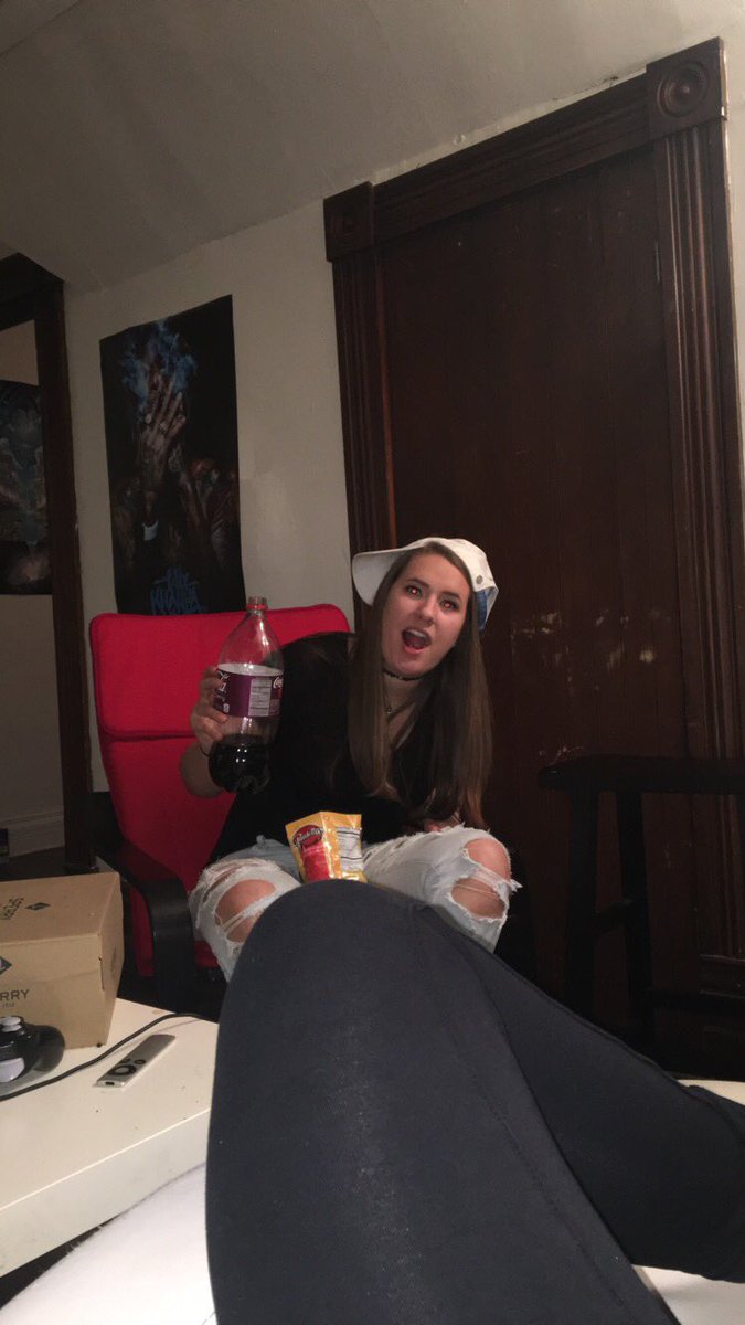 grace nebel tweet media