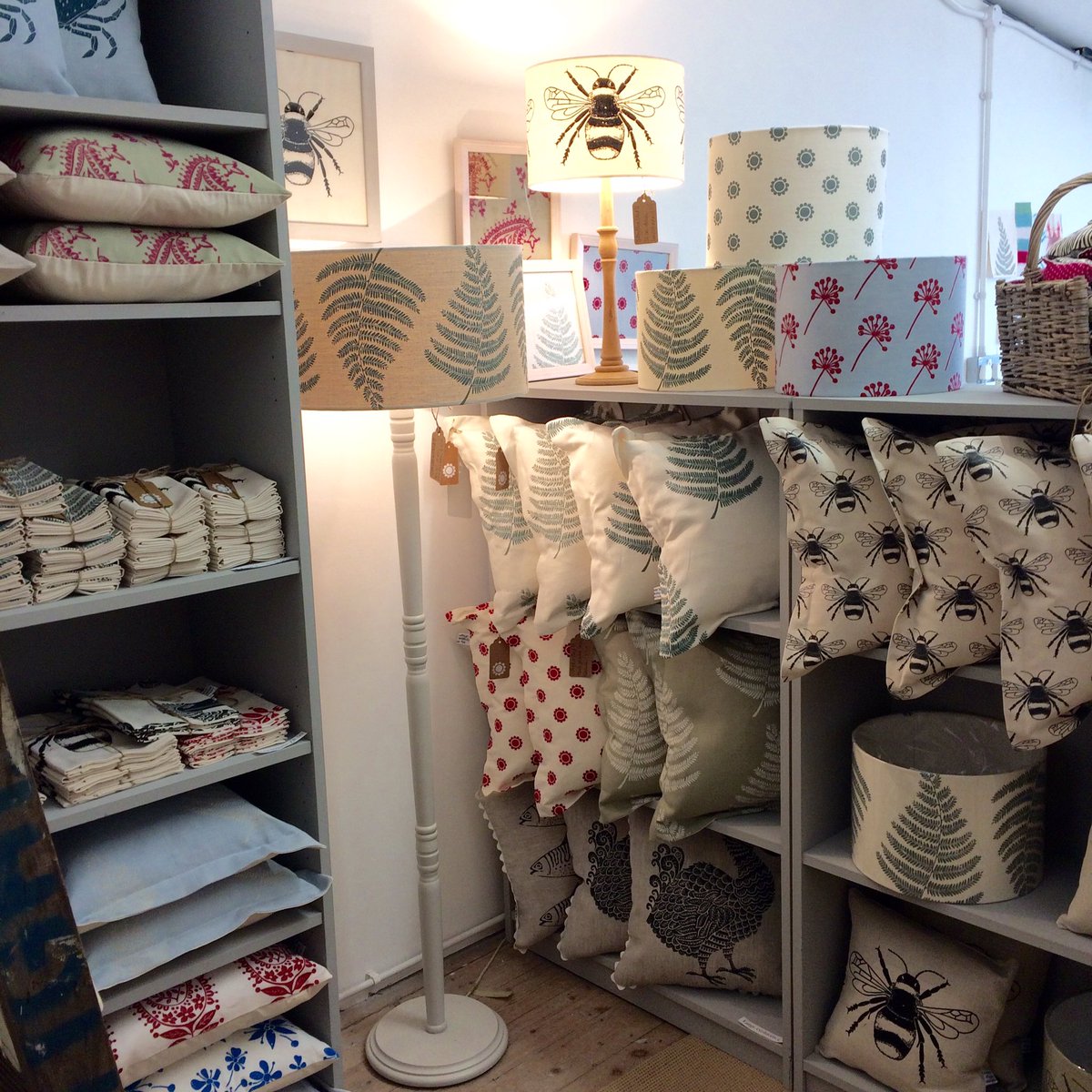 Lizziemabley's tweet image. On my blog today I'm shouting about @SITselect open studio Trail! And #may myblueshed.co.uk #textiles #interiors #openstudios