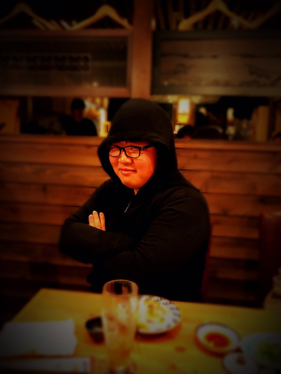 ぺちゃんこ 三人称 1人プロゲーマーっぽいのになっちゃうけどおにぎりなら3枚集まってるよ
