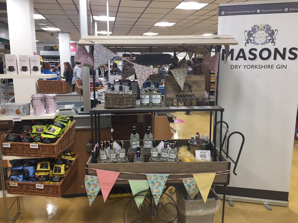 Come down to <a href="/LeedsUniUnion/">Leeds University Union</a> and sample some @YorkshireGin in essentials #theyorkshirespirit