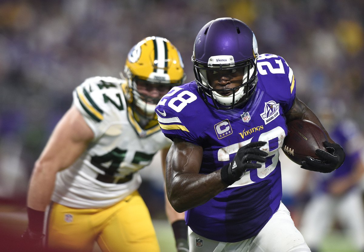 NBCSports's tweet photo. Report: Adrian Peterson, Saints closing in on deal https://t.co/hZFELdBfxT https://t.co/oRyMdu4GWr