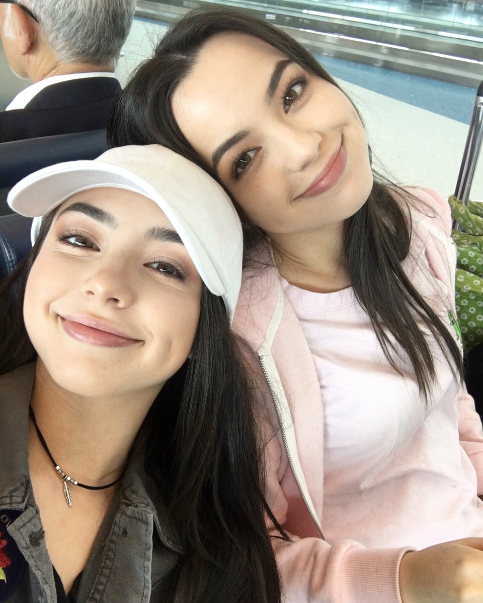 Veronica Merrell on Twitter: say @VanessaMerrell is cute and does that make me arrogant? 🤔 https://t.co/FeJbkaANnK" / Twitter