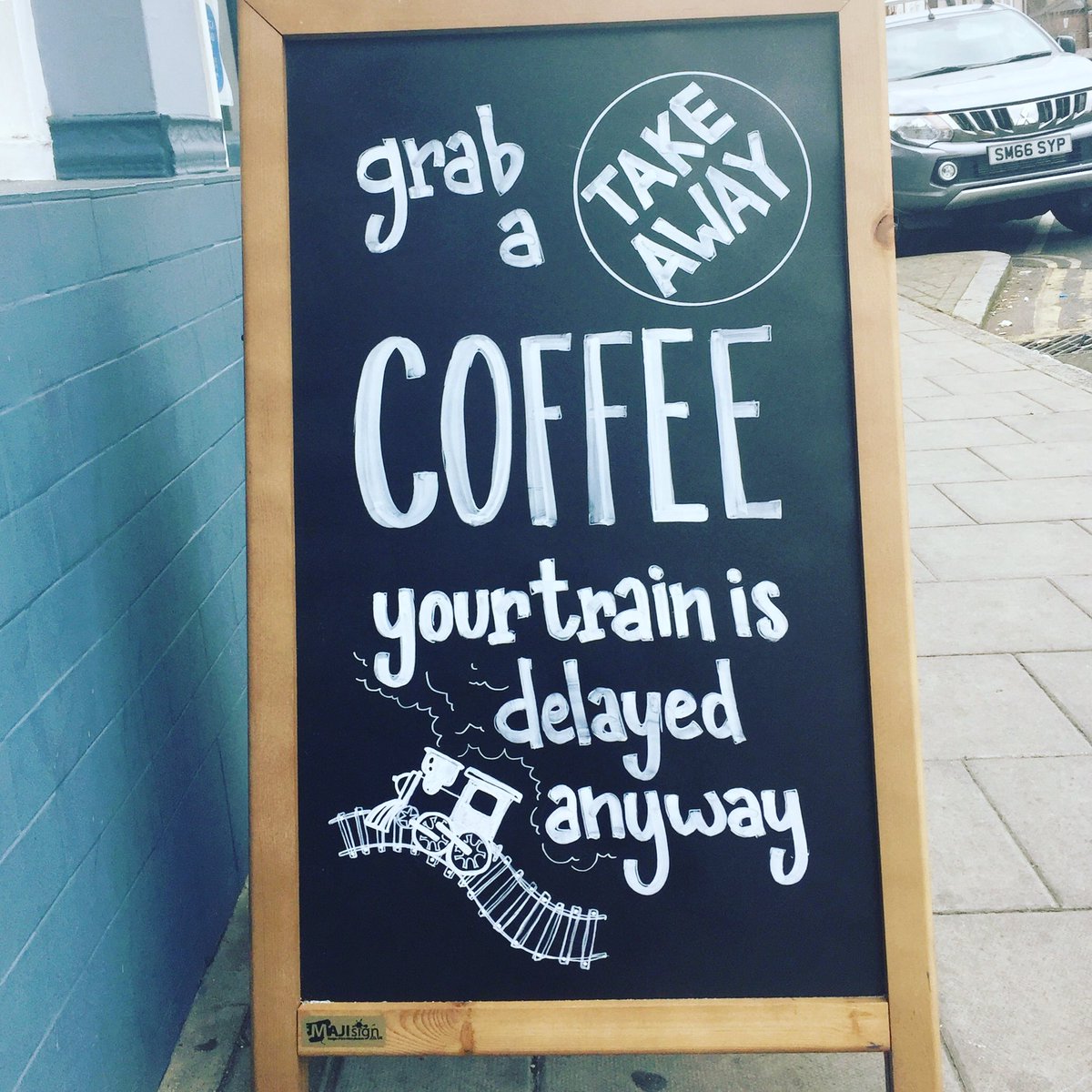 Love a bit of good A-board action @TheRailwaySW16 👏👏👏👏👏