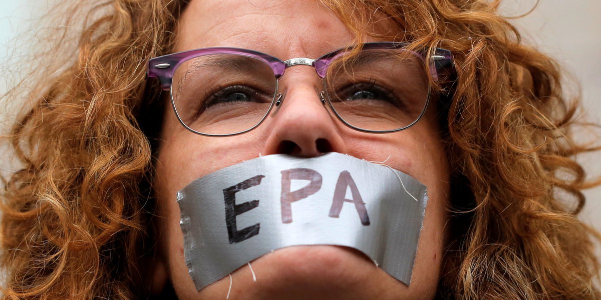 HuffPost's tweet photo. We've hit yet another frightening milestone for carbon dioxide https://t.co/BOGgS8wpvI https://t.co/uvnFKjuzEl