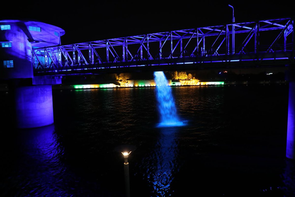 In photos Ahmedabad dresses lighting decoration ahead of 1st May