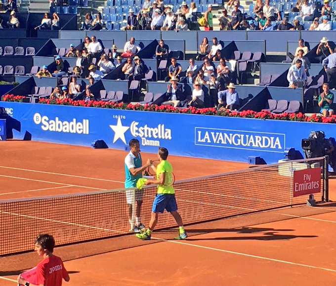 Ver imagen en Twitter Ver imagen en Twitter