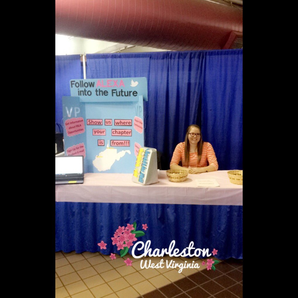 alexajfbla's tweet photo. #Alexa4VP https://t.co/YxdzrGgnrr