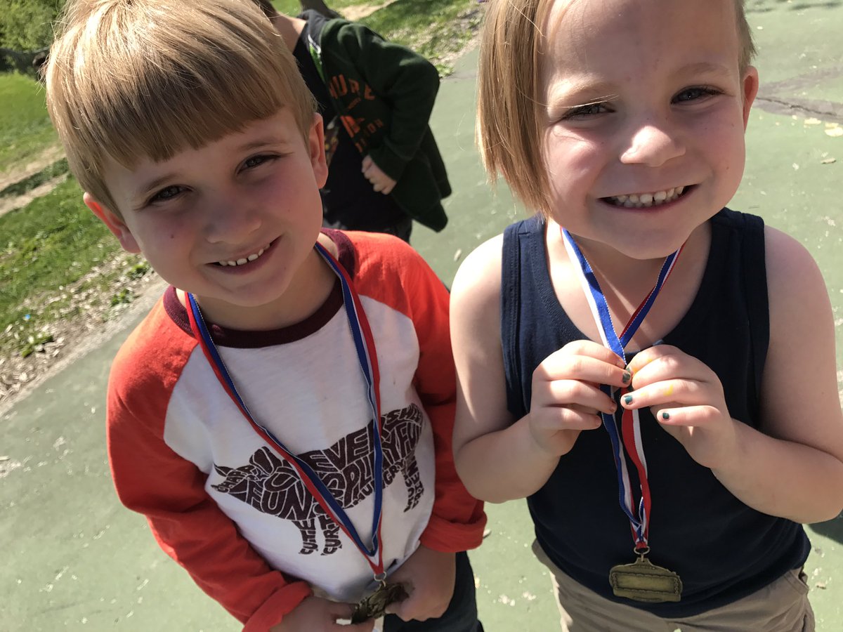 stephschlemp's tweet photo. Gritty #kindershark boys! They are such hard workers! #lpsleads #lssharks #adorbs https://t.co/hNnKHi7rQr