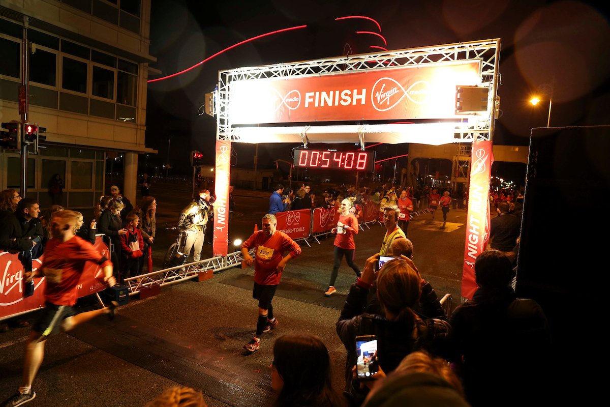 VirginMediaIE's tweet photo. The stars burn, we #BurnBrighter.
Congratulations to all the Night Runners, thank you all for an incredible, electric night! #VMnightrun https://t.co/Kv0NdTrXNY