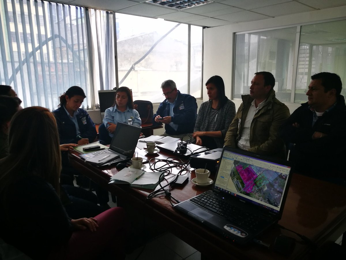 GRUPO_GPS_SAS's tweet image. a esta hora con @Minvivienda @Corpoboyaca @CombitaBoyaca en mesa tecnica #revisiongeneraleotcombita @GRUPO_GPS_SAS