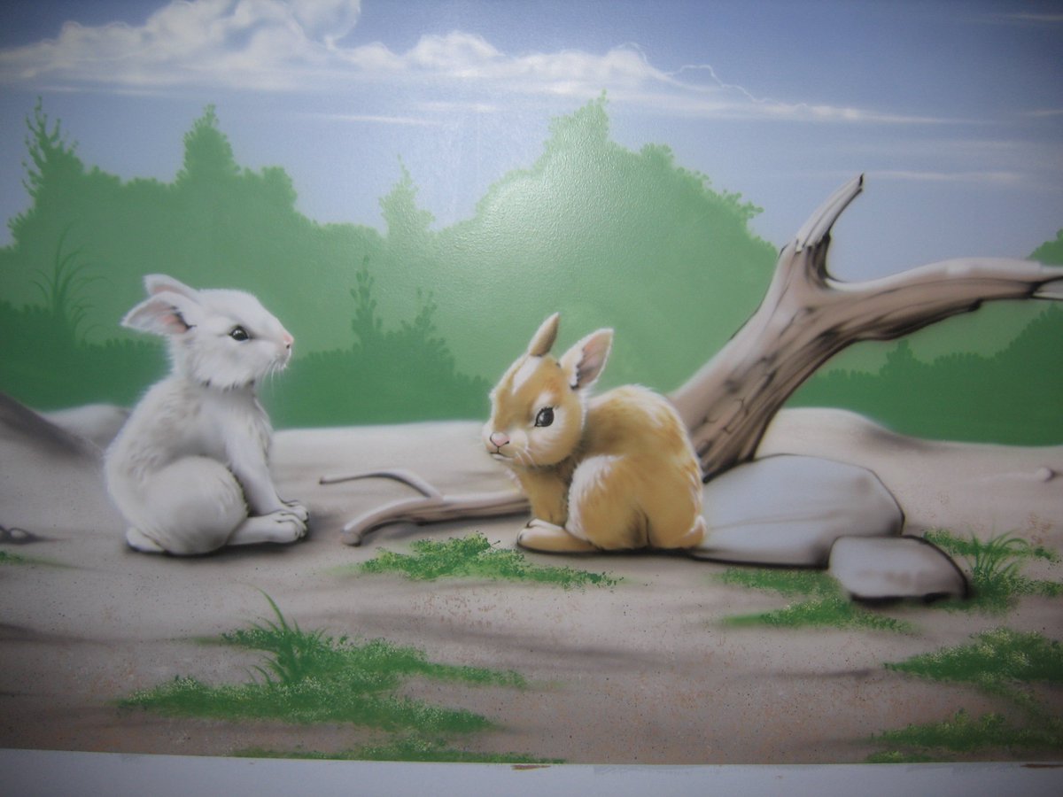 Who doesn't like baby #animals? 🐻 Check out these little guys we #airbrushed just chilling in their natural habitat. 🦊 🐇