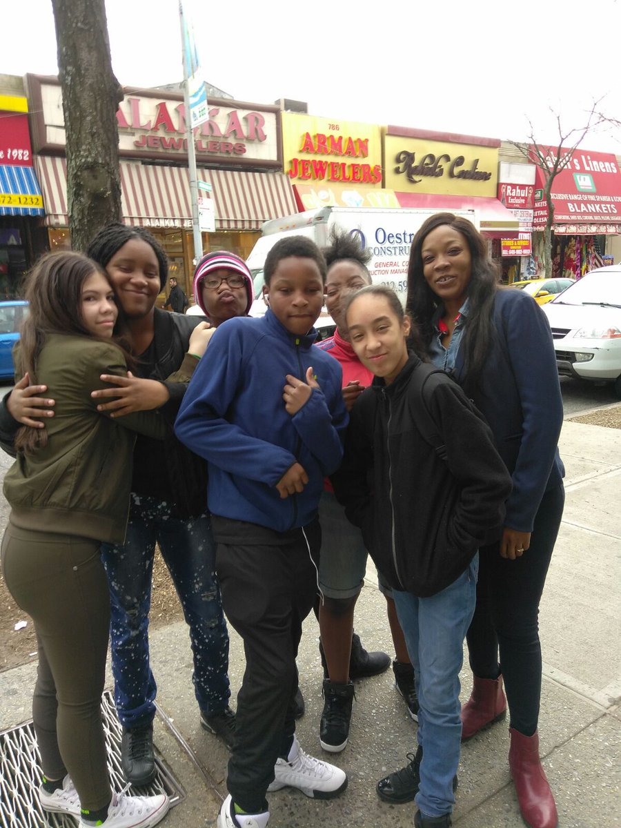 FDAVMS's tweet image. The after school program BELL and @FDAVMS trip to an Indian Restaurant.