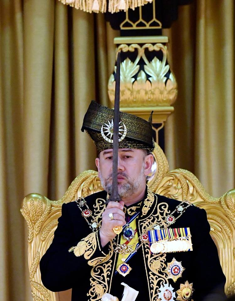 Sultan Muhammad V Yang di-Pertuan Agong ke-15 - CariGold Forum