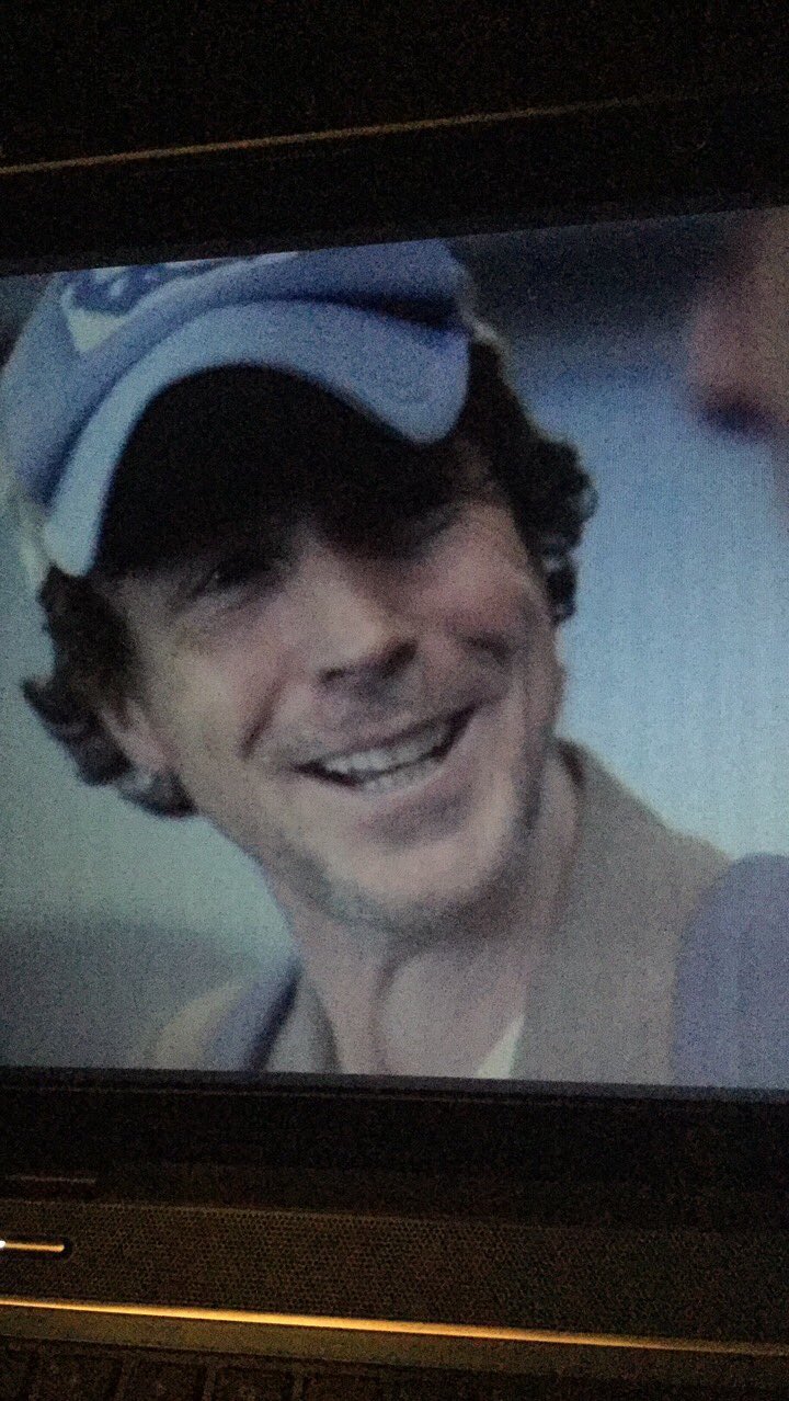 Happy 49th birthday to ma fave Aidan Gillen     