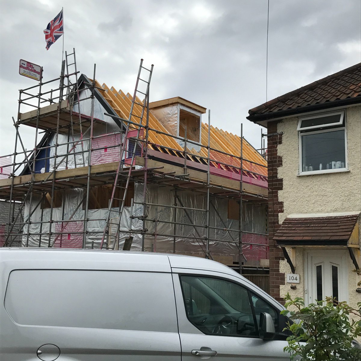 AlmacCarpentry's tweet photo. 14 days to erect this @pottonselfbuild bespoke home in Norwich and handing over a little surprise to the customer aswell tomorrow 🙂 https://t.co/IHCEYZ5U0A