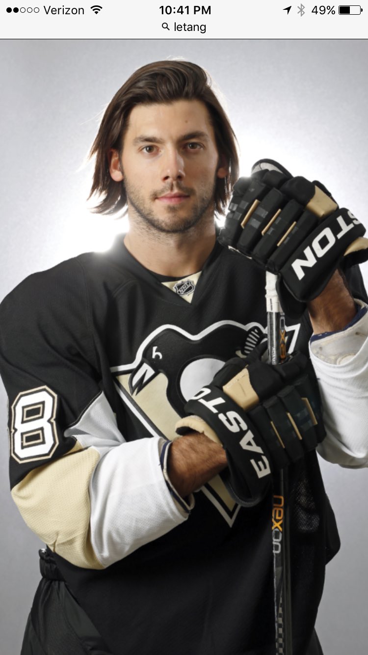 Happy birthday kris letang! I love you 