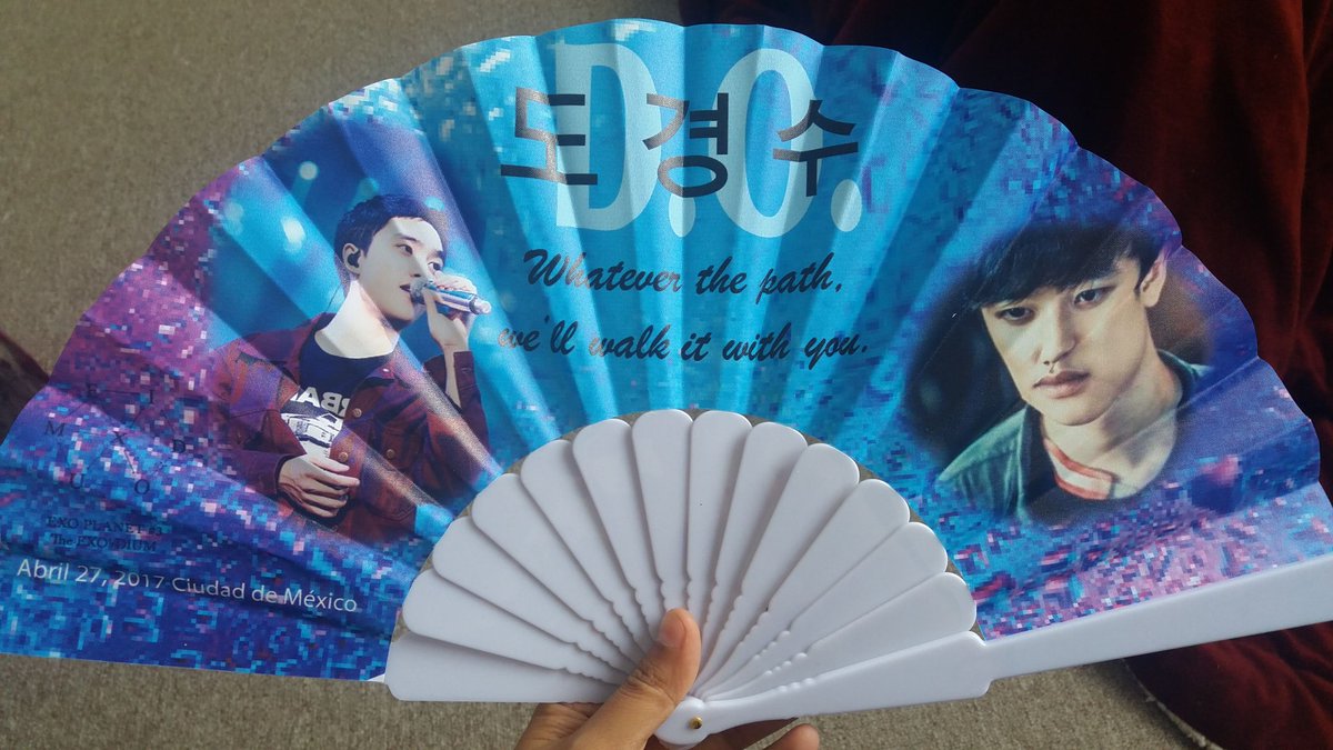 Newbie_Zu's tweet photo. Como no cabΓa en mi de la emociΓ³n por #EXOrDIUMinMexico mandΓ© a hacer esto para D.O. stans. No son muchos (25), pero serΓ‘n gratis. π
π https://t.co/nGB2AeK802