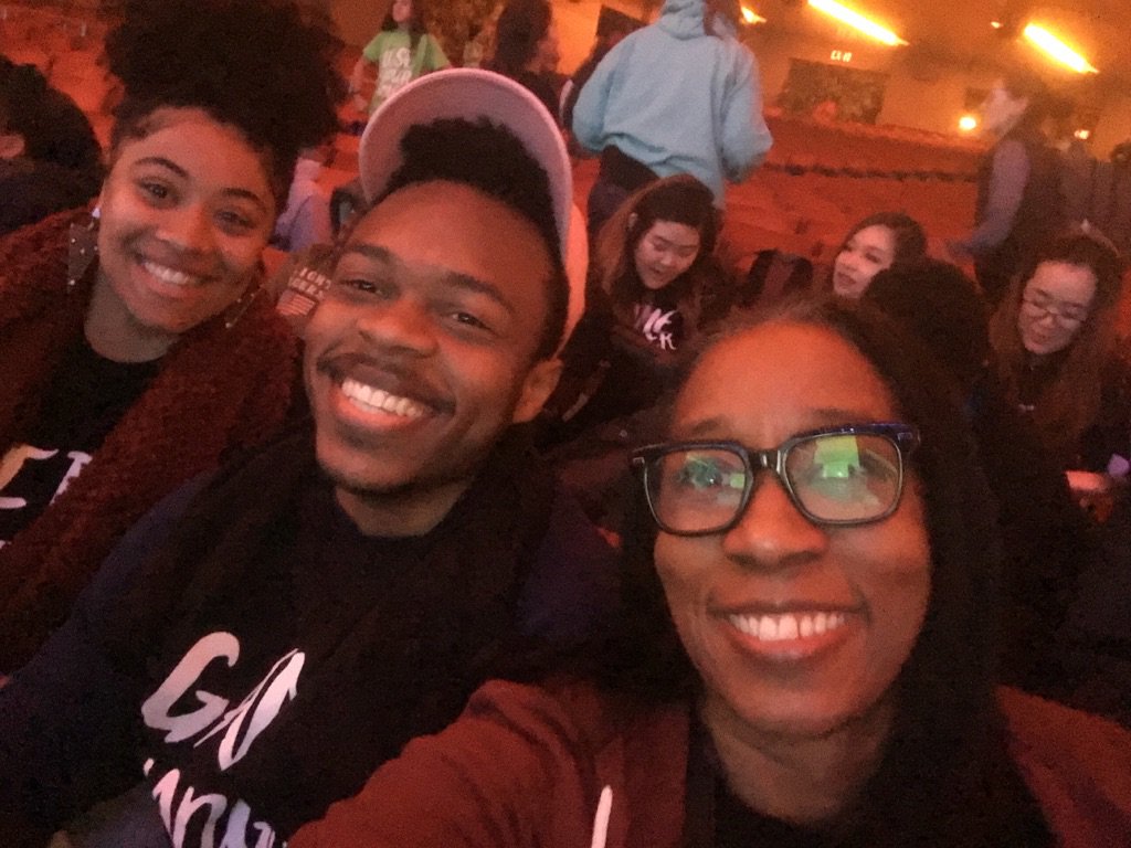 FDAVMS's tweet image. The after school program BELL and @FDAVMS students at Radio City Music Hall WE day celebration.