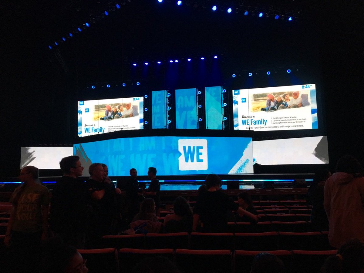 FDAVMS's tweet image. The after school program BELL and @FDAVMS students at Radio City Music Hall WE day celebration.
