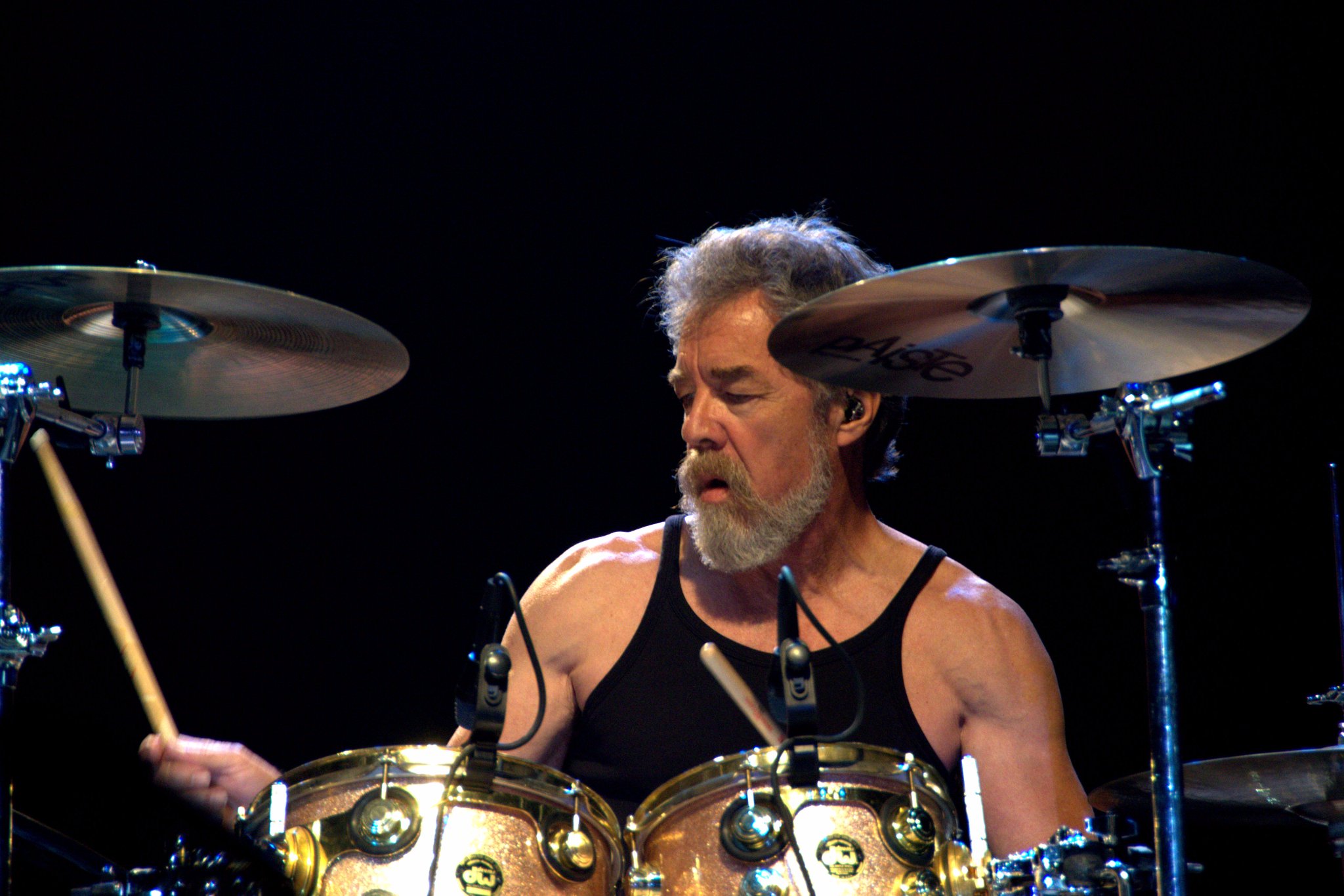 April 24, 1945, Happy Birthday
Doug Clifford
(Creedence Clearwater Revival,The Don Harrison Band) 
