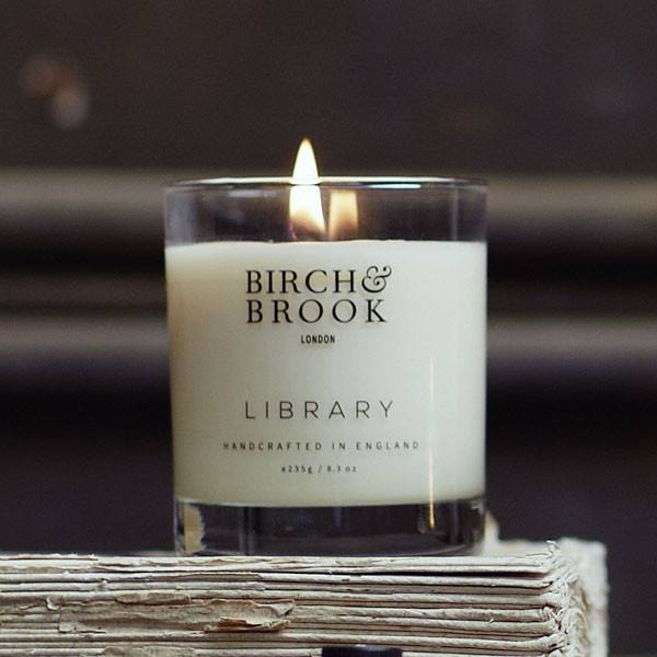 BirchandBrook's tweet photo. Take time out and curl up with a good book and our #Library #candle for #WorldBookNight https://t.co/o0ZZRtooVD