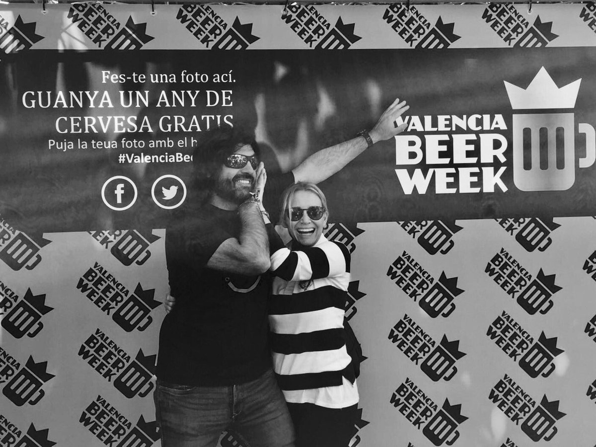 tonienguix's tweet photo. Jo sóc triatleta: vi, embotit I cerveseta. #ValenciaBeerWeek https://t.co/S15TMVjb3h