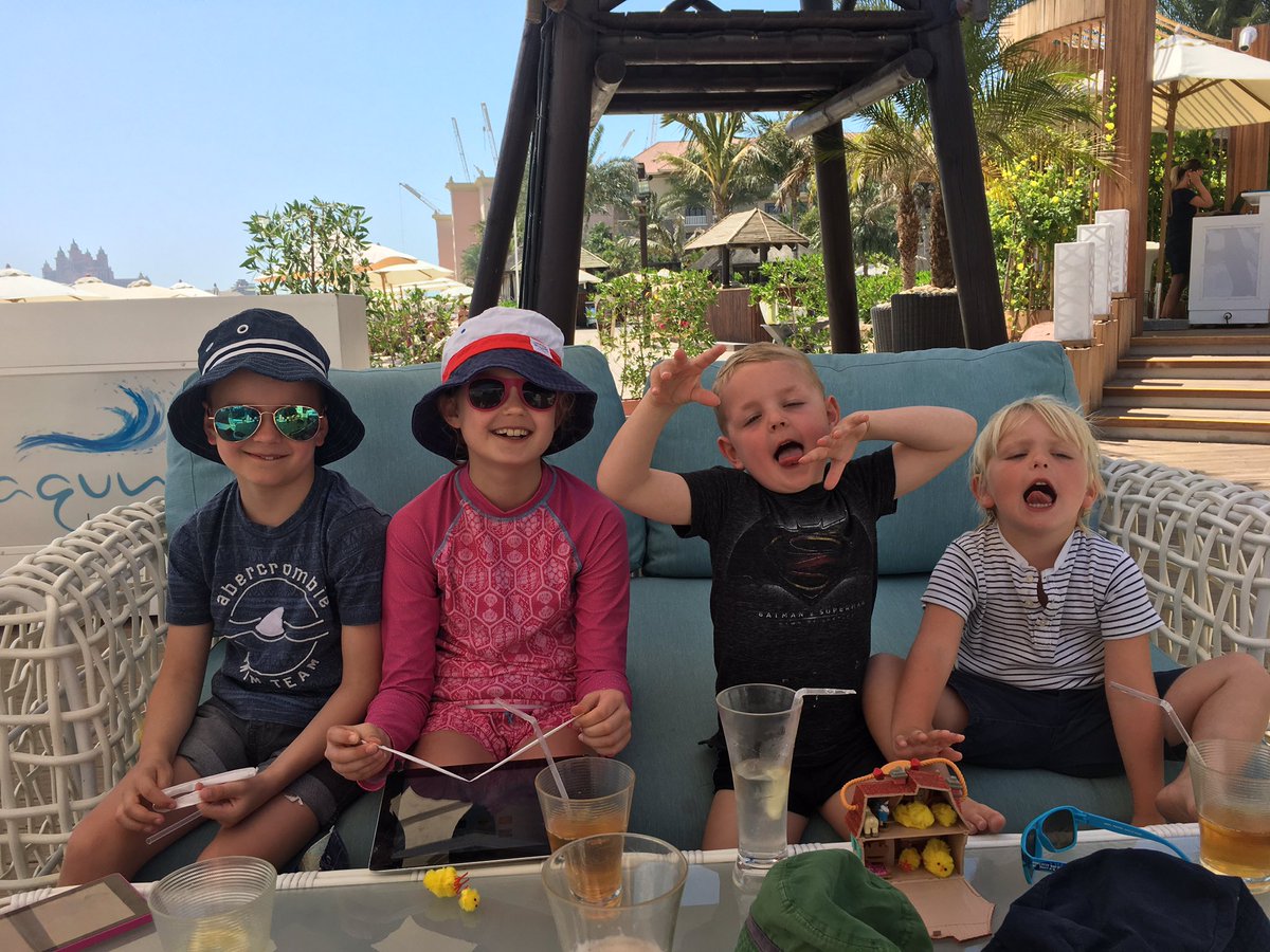 SarahLeese's tweet photo. @MackleyEmma @LussoTravel @SofitelDubai #holidays #Goodtimes thank you!! S x https://t.co/IKOYmsFV9F