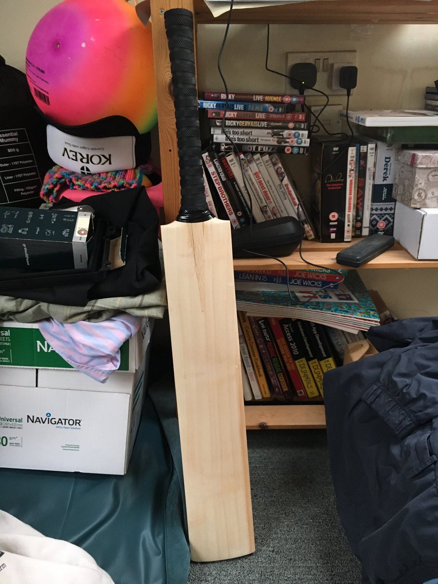 dcmellor's tweet photo. New #stackbat https://t.co/wLQkPQecq9