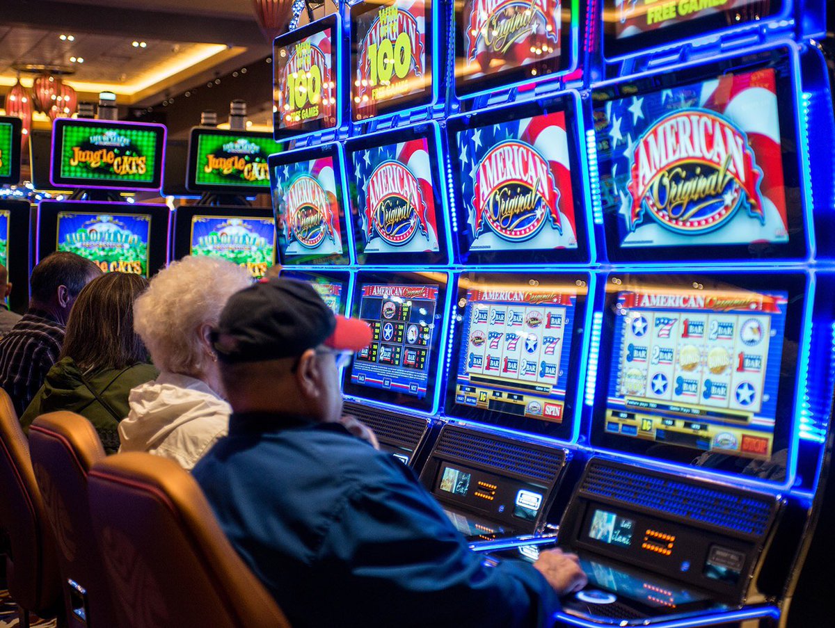Вакансии в игровые аппараты казино в россии сегодня