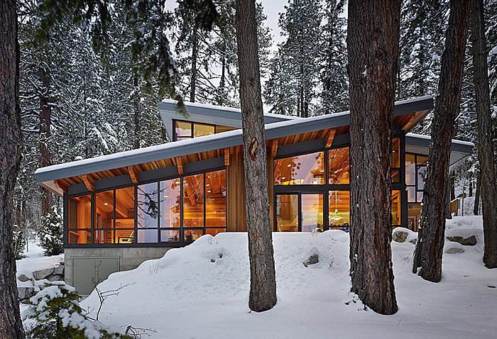 North Lake Wenatchee Cabin by DeForest Architects | homeadore.com/2013/02/22/nor… Please RT #architecture #interiordesign