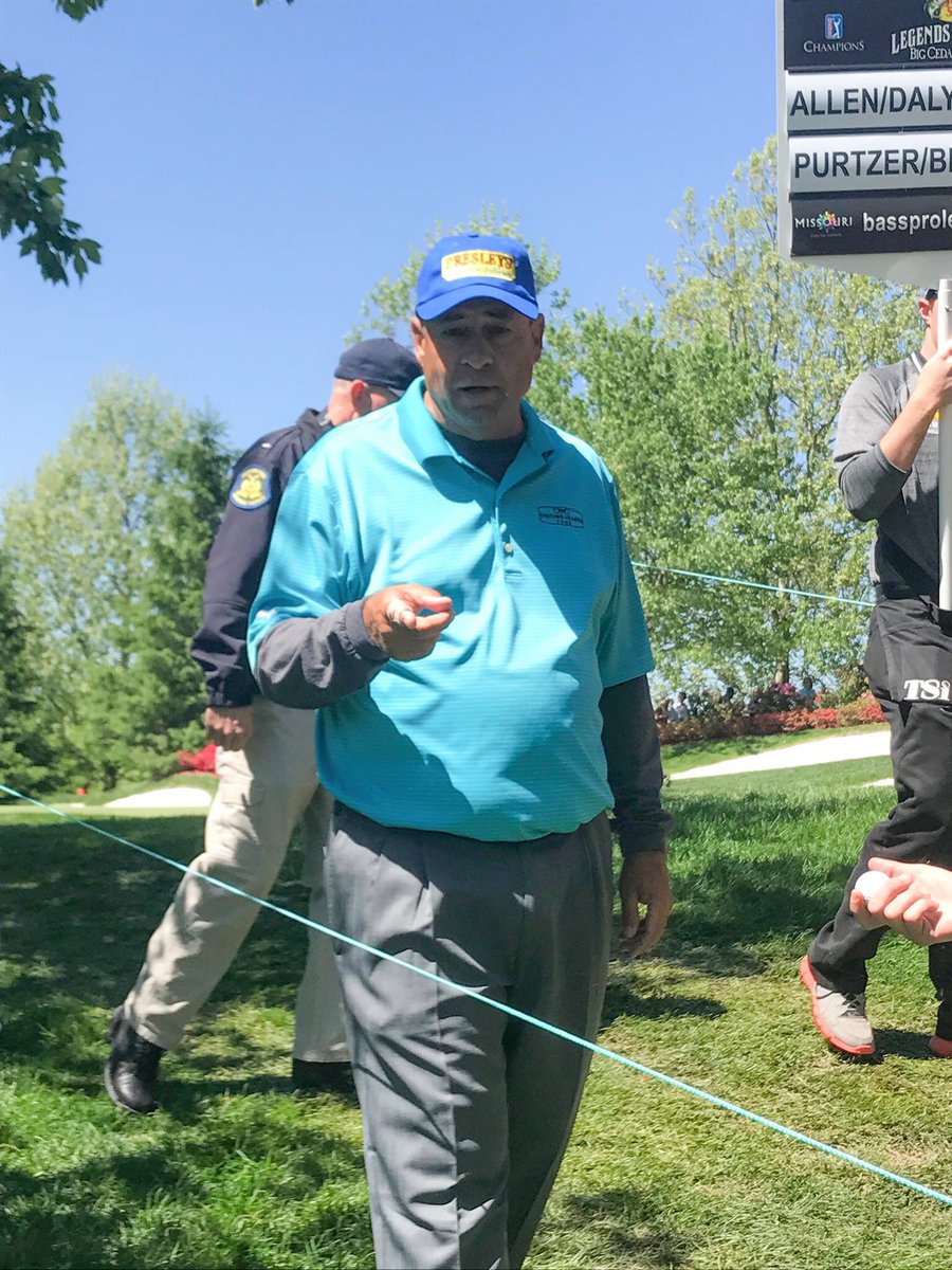 PresleysBranson tweet media